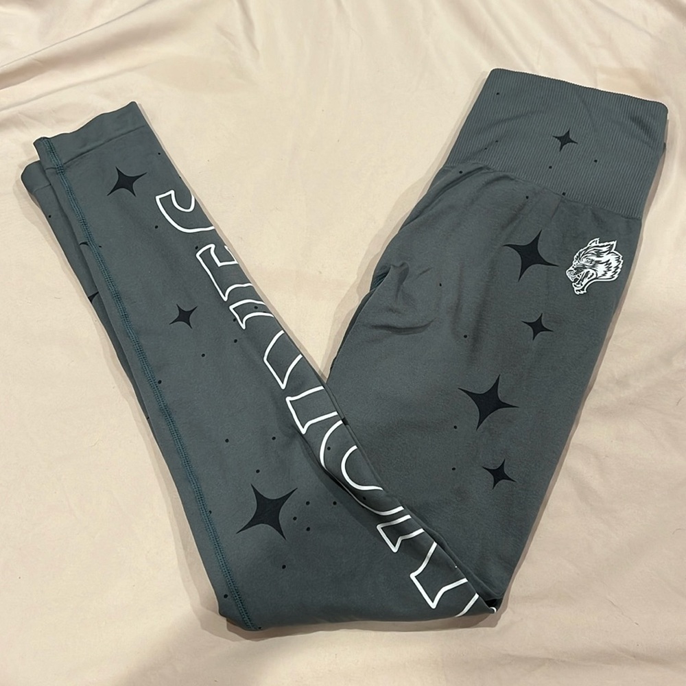 DarcSport HardCore “Everson Seamless” leggings in Greek stone starry night